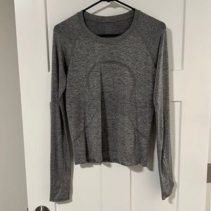 Lululemon gray swiftly long sleeve